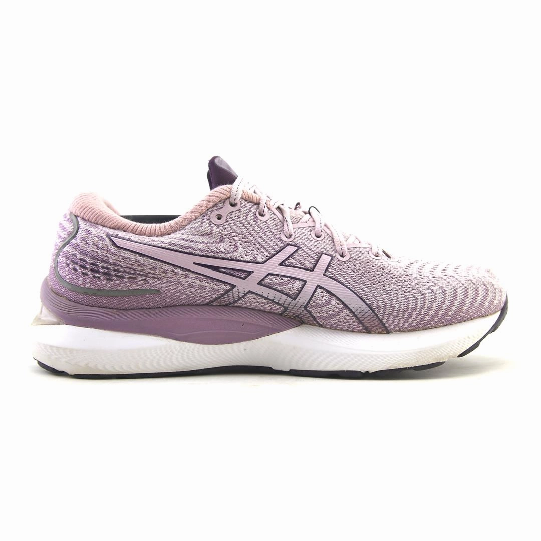 ASICS GEL-CUMULUS 24 sporty Asics footwear images