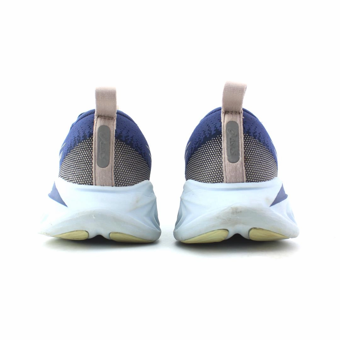 ASICS GEL-CUMULUS 25 performance running shoe photos