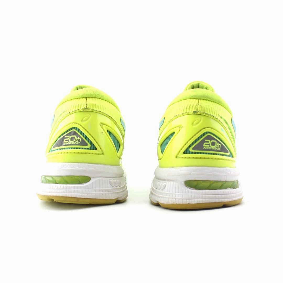 ASICS GEL-DS TRAINER 20 sporty Asics footwear images