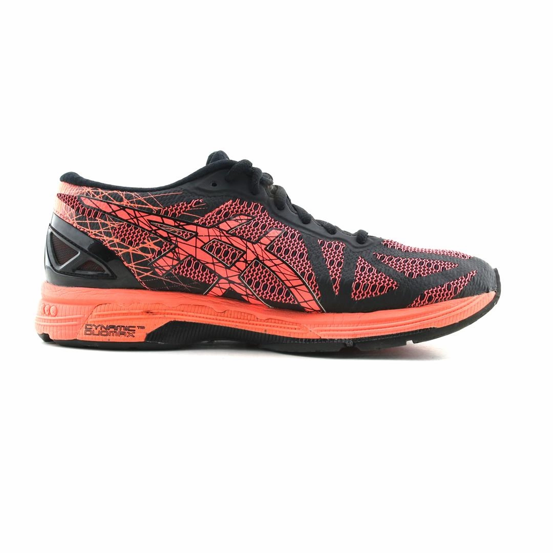 ASICS GEL-DS TRAINER 21 sporty Asics footwear images