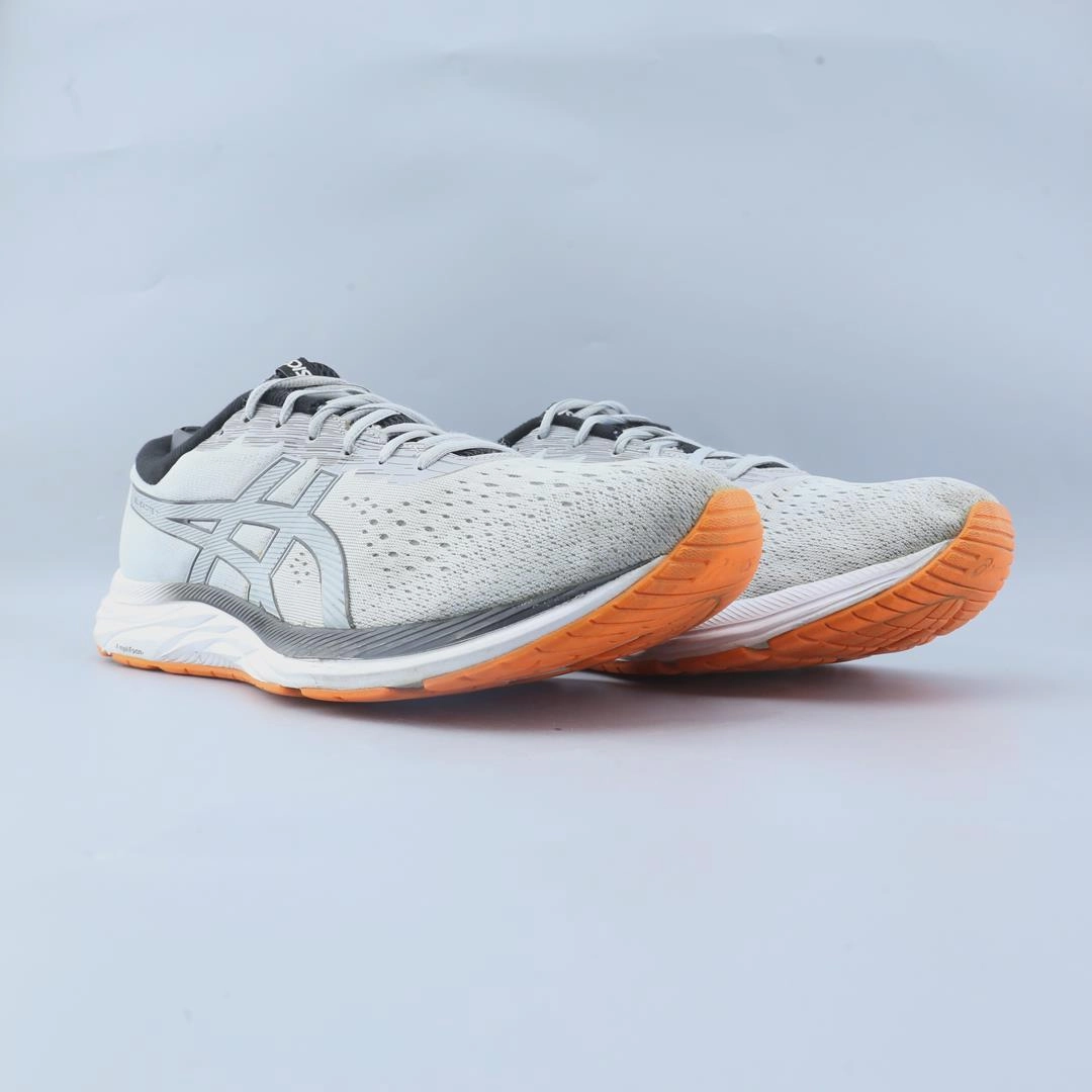 ASICS GEL-EXCITE 7 trainer shoe design snapshots