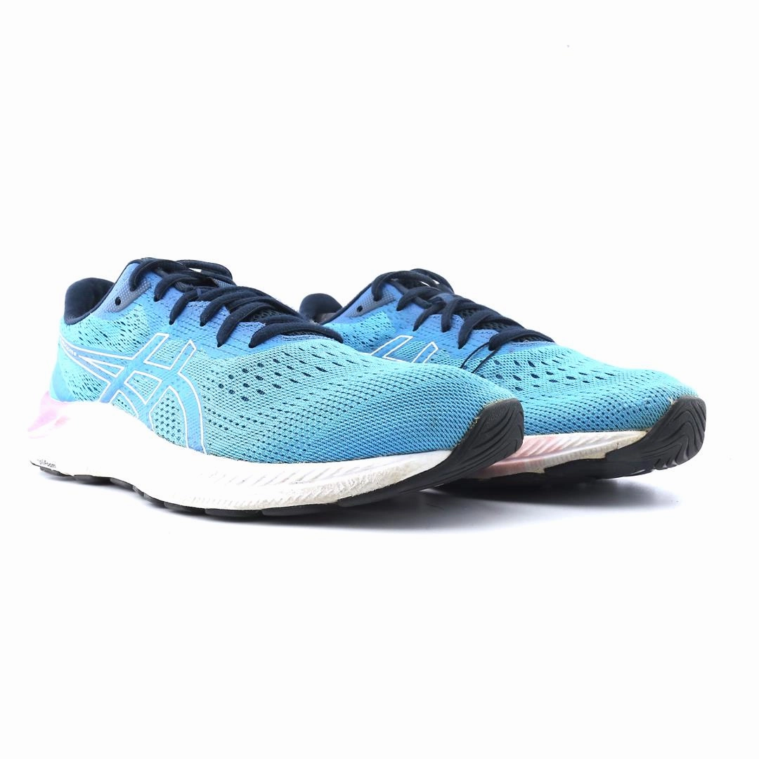 ASICS GEL EXCITE 8 trainer shoe design snapshots
