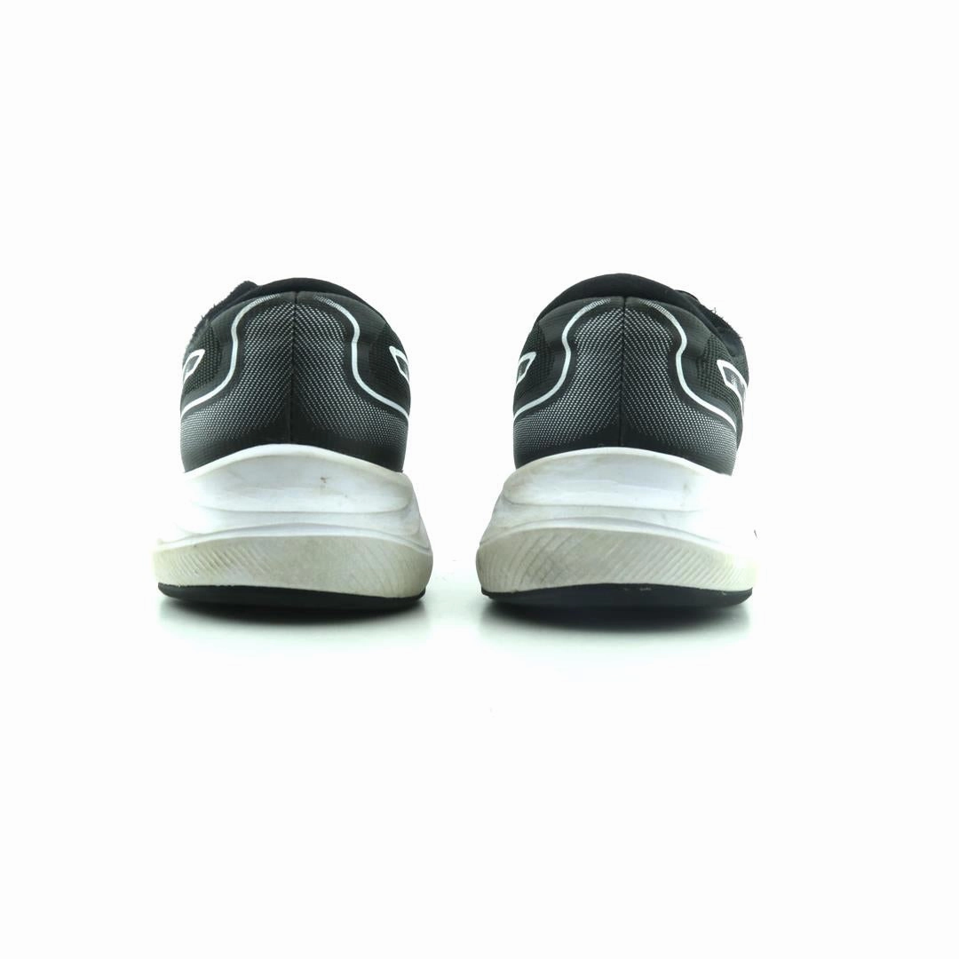 ASICS GEL-EXCITE 9 lightweight athletic shoe visuals