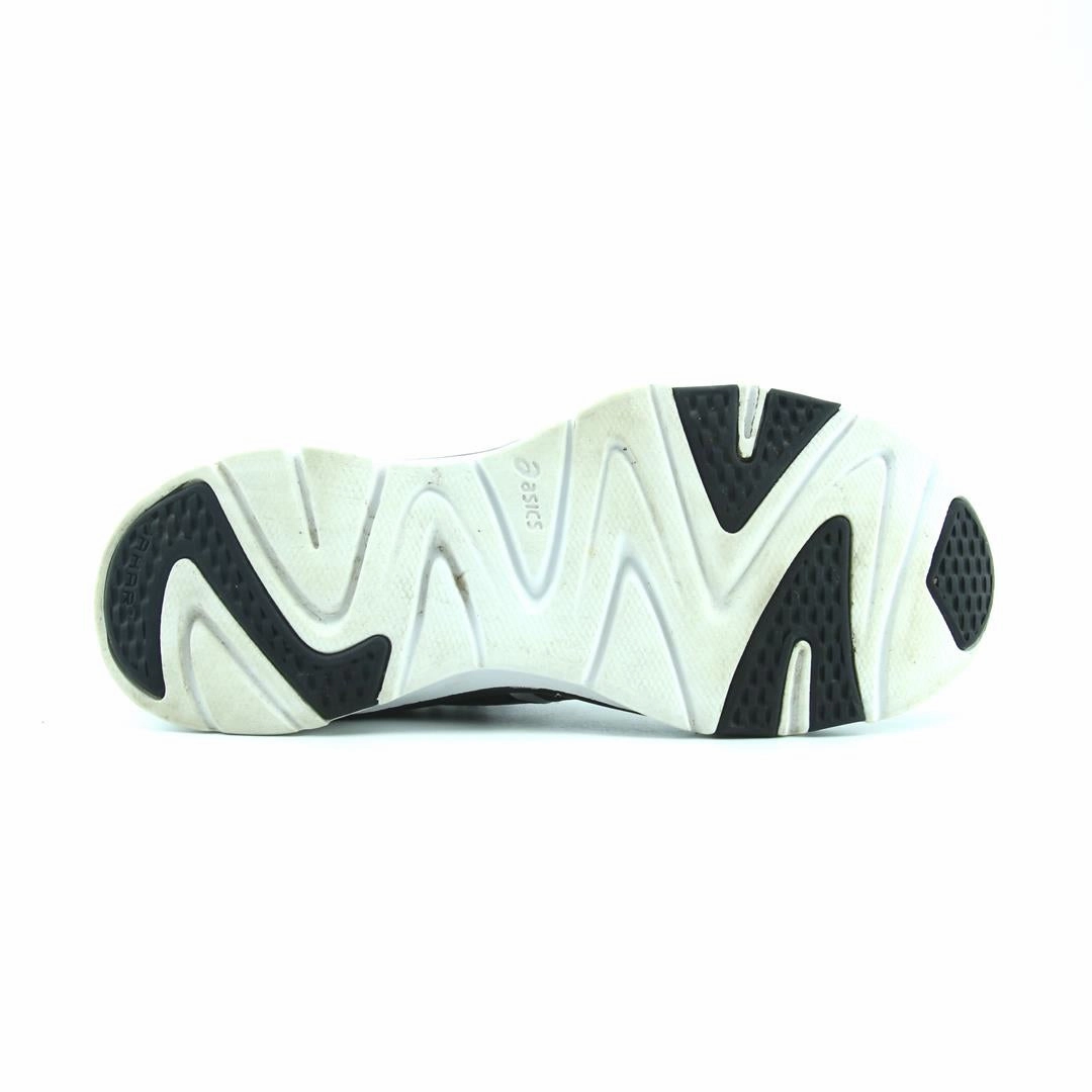 ASICS GEL FIT SANA 2 trainer shoe design snapshots