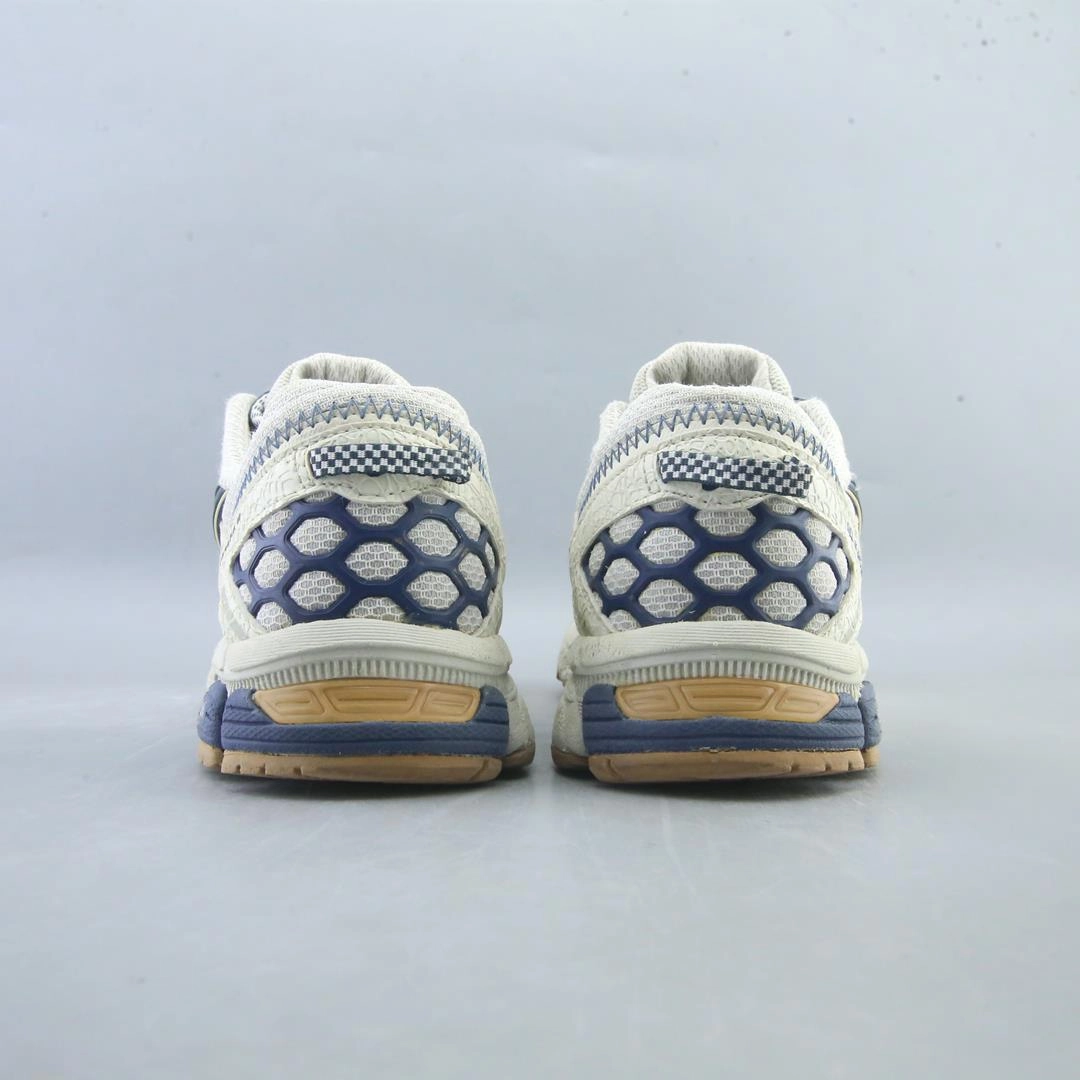 ASICS GEL-KAHANA 8 lightweight athletic shoe visuals