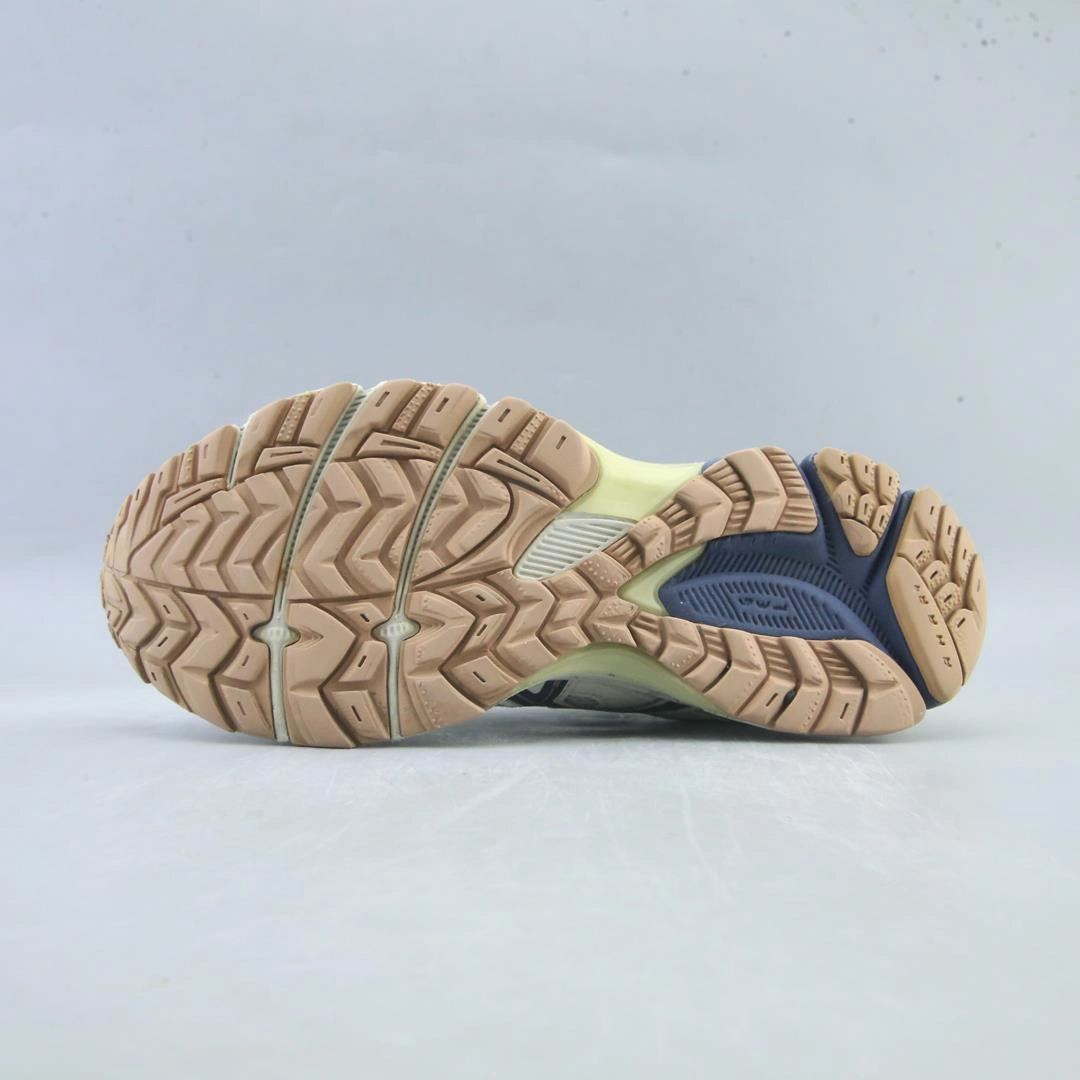 ASICS GEL-KAHANA 8 lightweight athletic shoe visuals