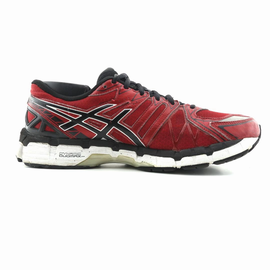 ASICS GEL-KAYANO 20 lightweight athletic shoe visuals