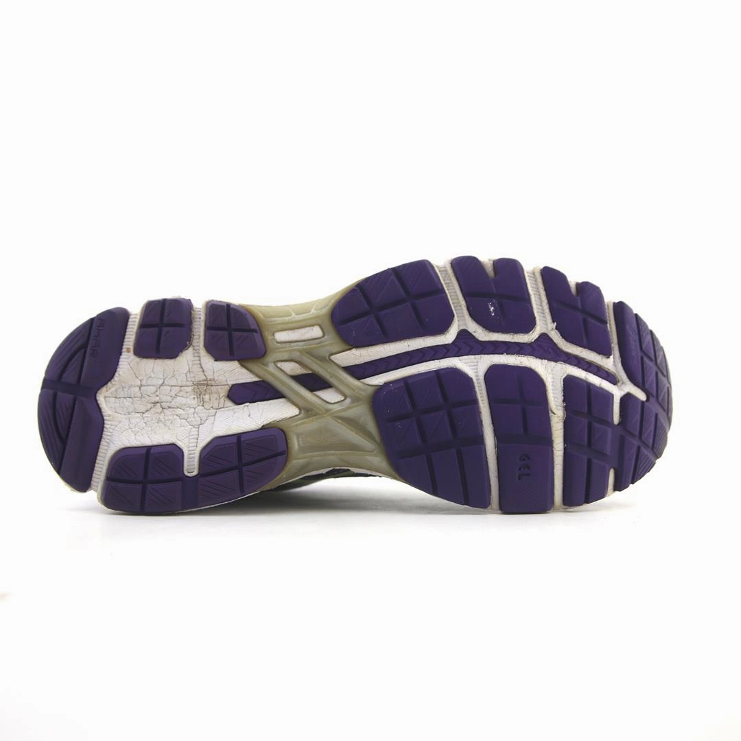 ASICS GEL-KAYANO 21 sporty Asics footwear images