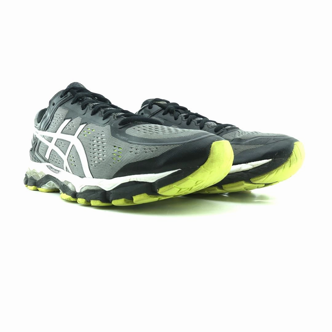 ASICS GEL KAYANO 22 lightweight athletic shoe visuals