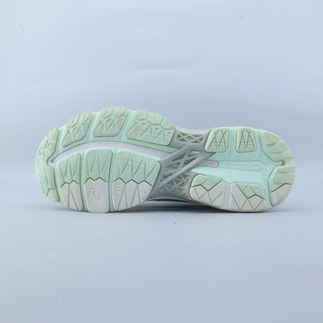 ASICS GEL-KAYANO 23 performance running shoe photos