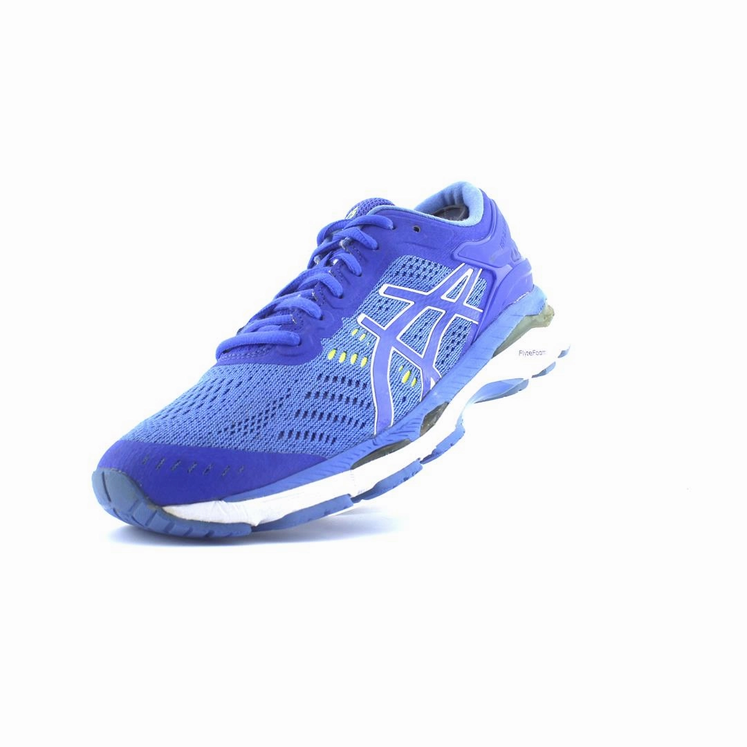 ASICS GEL-KAYANO 24 lightweight athletic shoe visuals