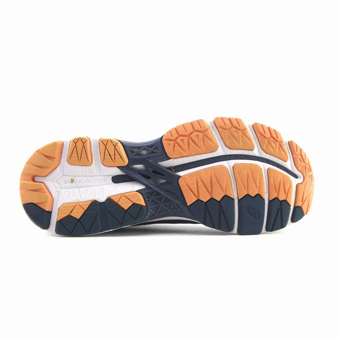 ASICS GEL-KAYANO 24 sporty Asics footwear images