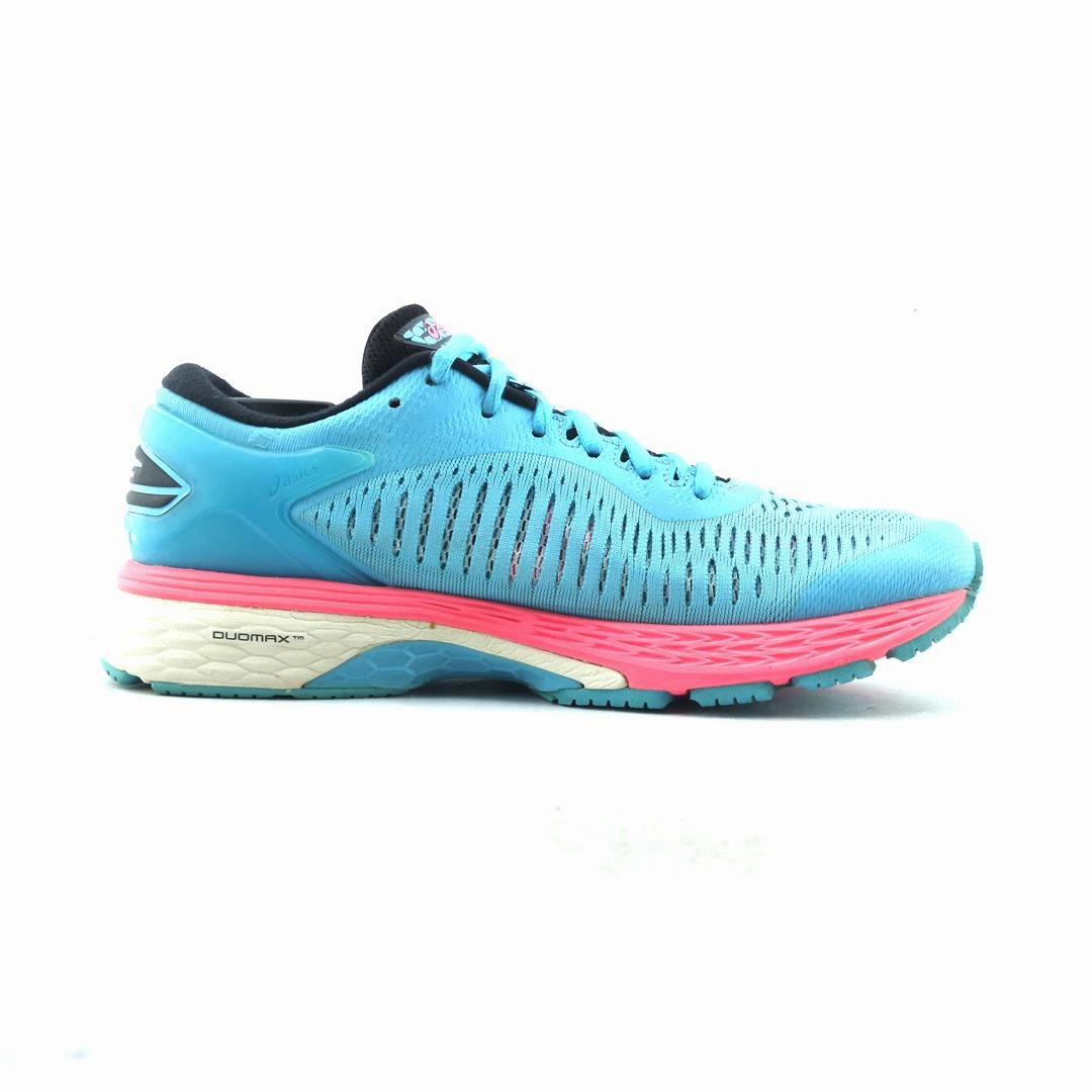ASICS GEL-KAYANO 25 performance running shoe photos