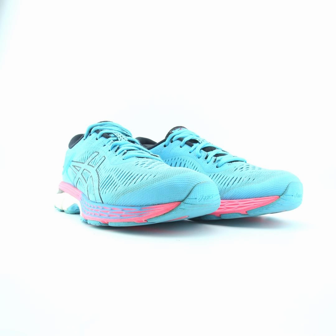 ASICS GEL-KAYANO 25 trainer shoe design snapshots