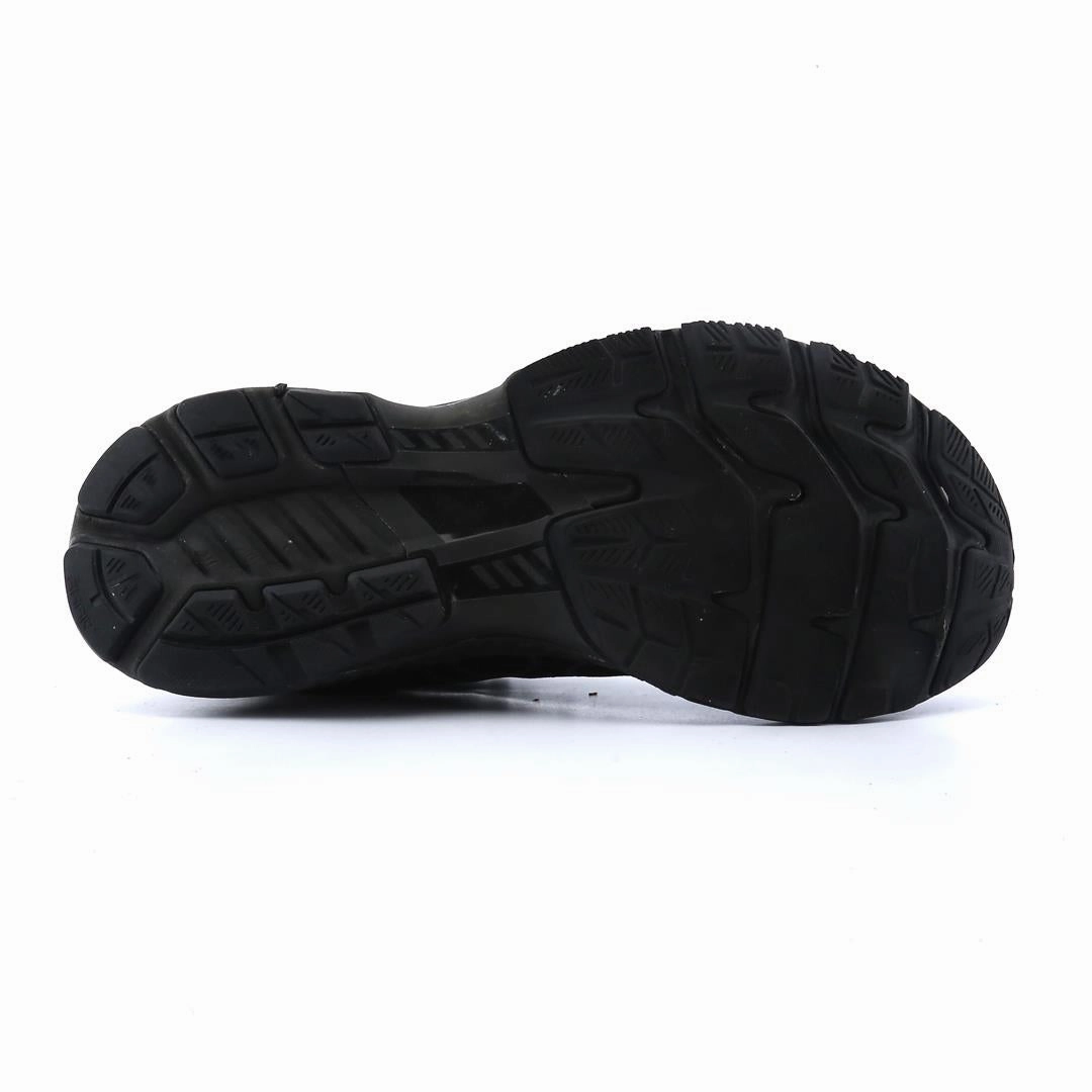 ASICS GEL-KAYANO 27 lightweight athletic shoe visuals