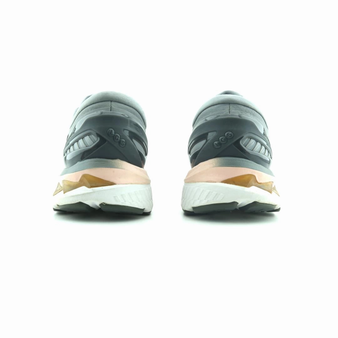 ASICS GEL KAYANO 27 lightweight athletic shoe visuals