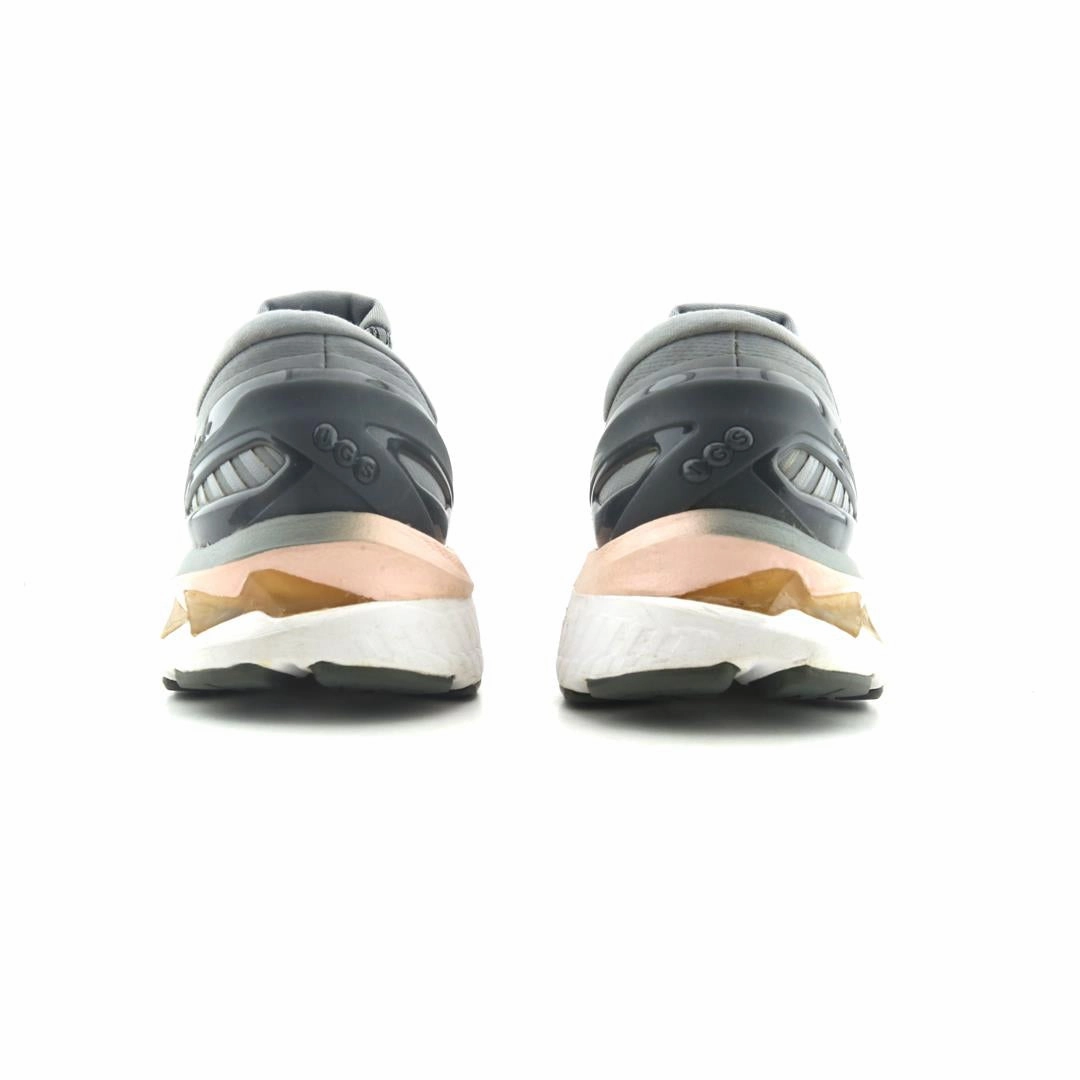 ASICS GEL-KAYANO 27 lightweight athletic shoe visuals