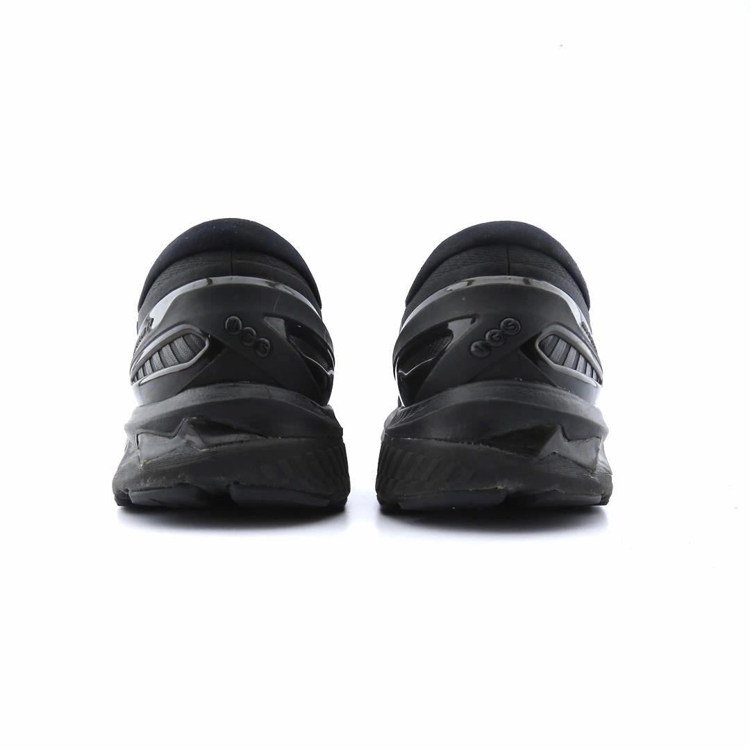 ASICS GEL-KAYANO 27 lightweight athletic shoe visuals