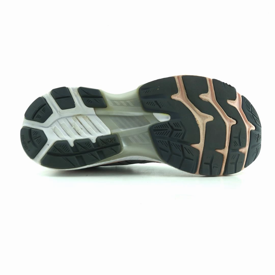 ASICS GEL KAYANO 27 lightweight athletic shoe visuals