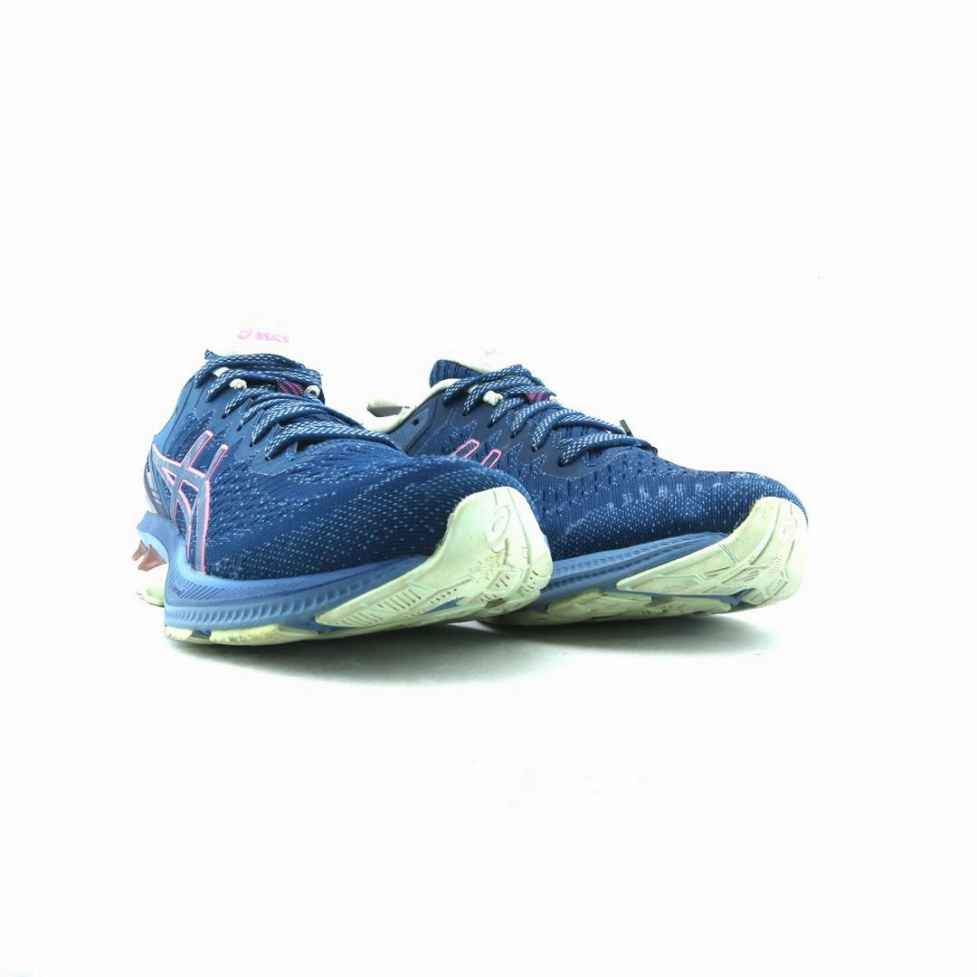 ASICS GEL KAYANO 27 performance running shoe photos