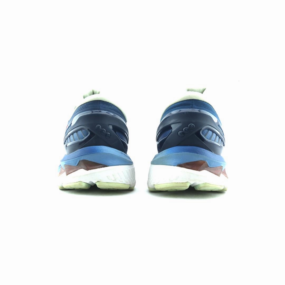 ASICS GEL KAYANO 27 performance running shoe photos