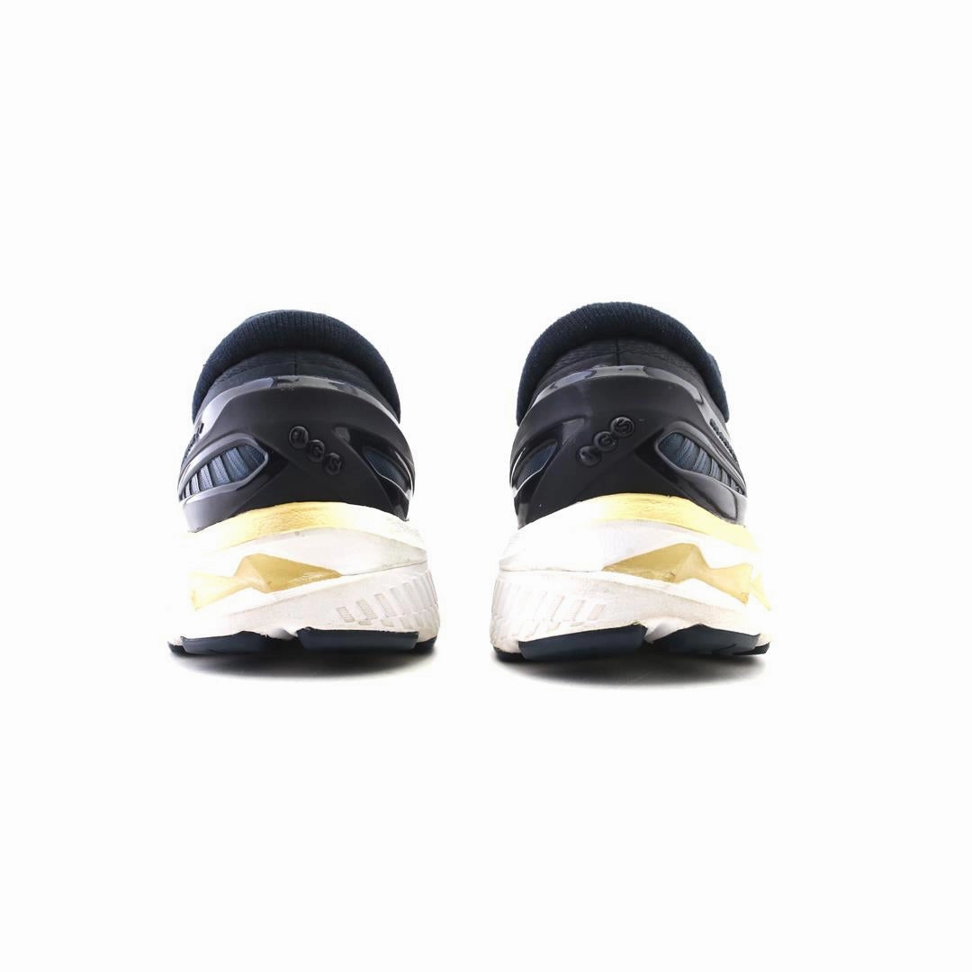 ASICS GEL-KAYANO 27 sporty Asics footwear images