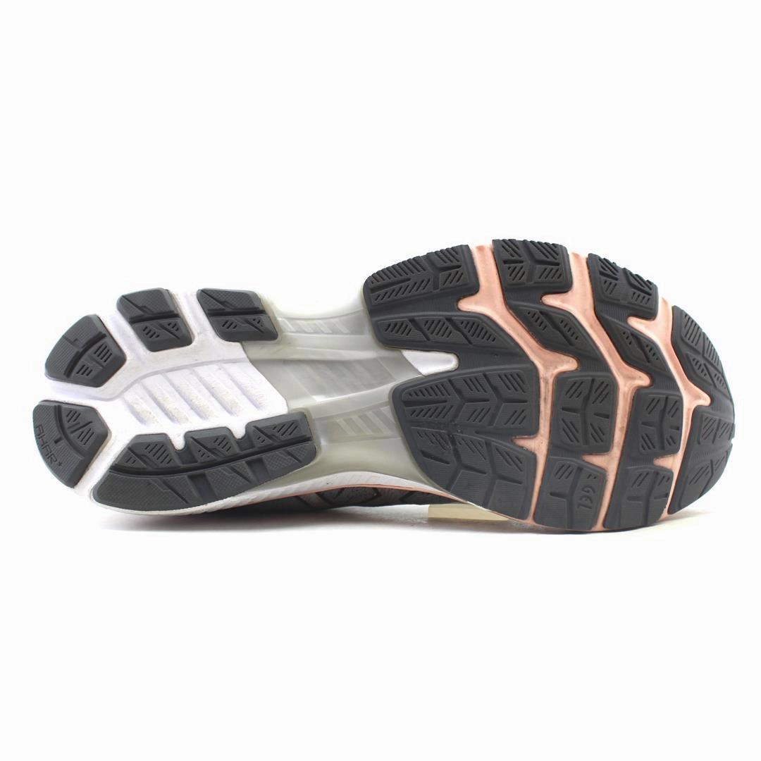 ASICS GEL KAYANO 27 sporty Asics footwear images