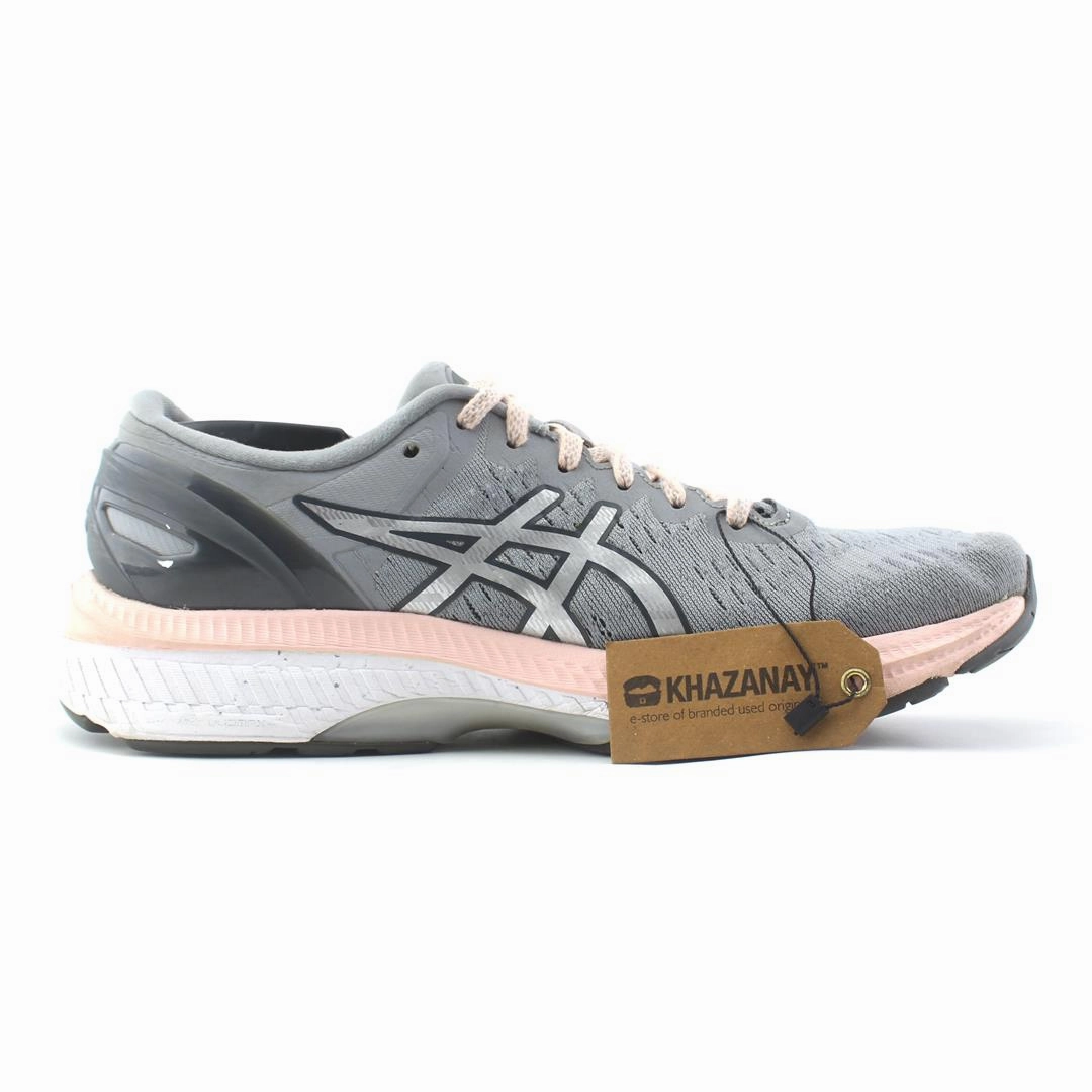 ASICS GEL-KAYANO 27 sporty Asics footwear images