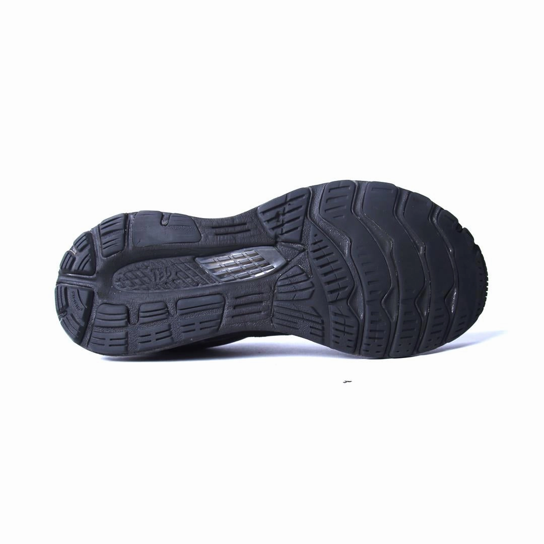 ASICS GEL-KAYANO 28 lightweight athletic shoe visuals