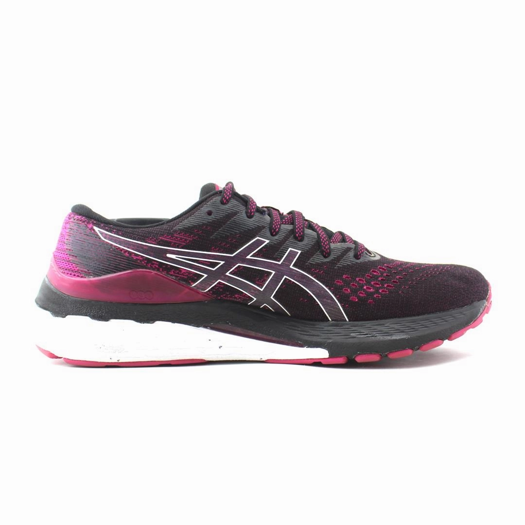ASICS GEL-KAYANO 28 lightweight athletic shoe visuals