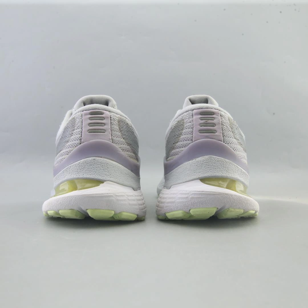 ASICS GEL-KAYANO 28 performance running shoe photos