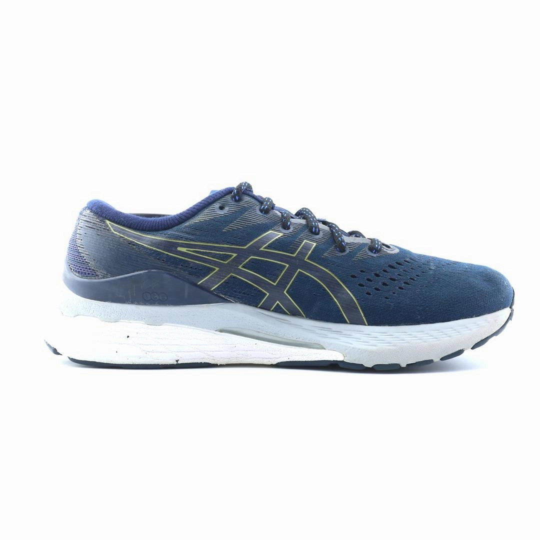 ASICS GEL-KAYANO 28 performance running shoe photos
