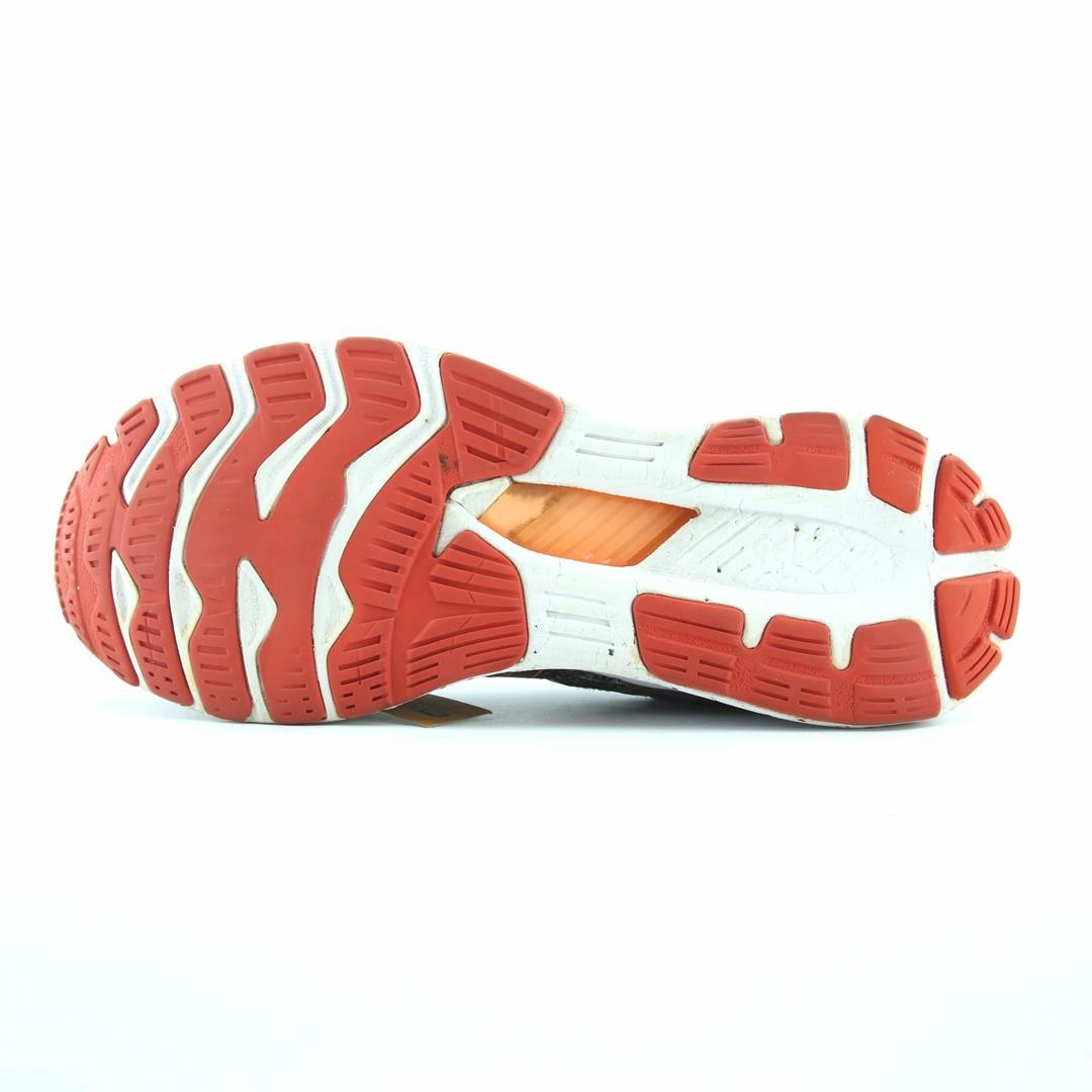 ASICS GEL-KAYANO 28 performance running shoe photos