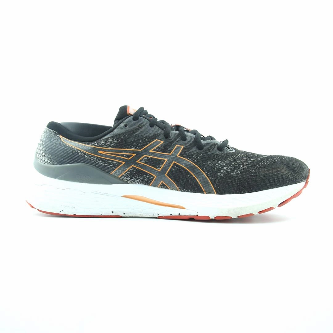ASICS GEL-KAYANO 28 performance running shoe photos