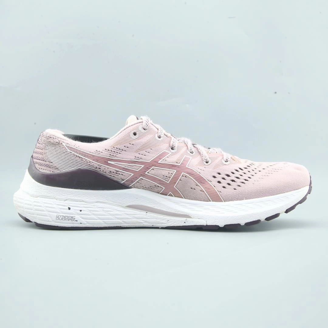 ASICS GEL KAYANO 28 performance running shoe photos