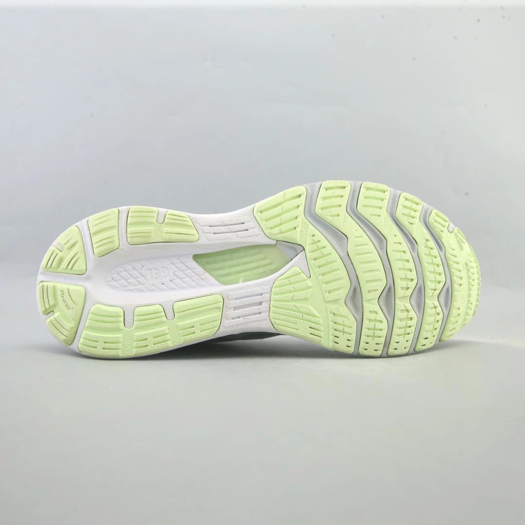 ASICS GEL-KAYANO 28 performance running shoe photos