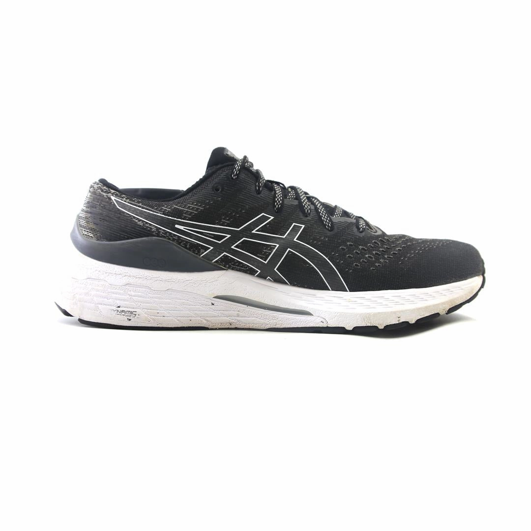 ASICS GEL-KAYANO 28 performance running shoe photos