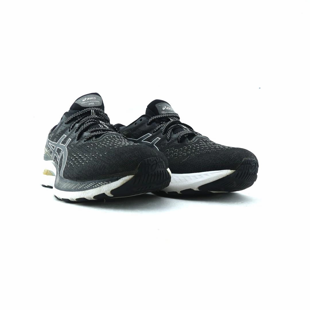 ASICS GEL-KAYANO 28 performance running shoe photos