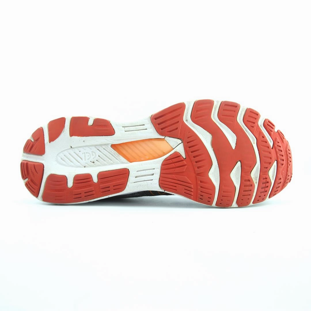 ASICS GEL-KAYANO 28 performance running shoe photos