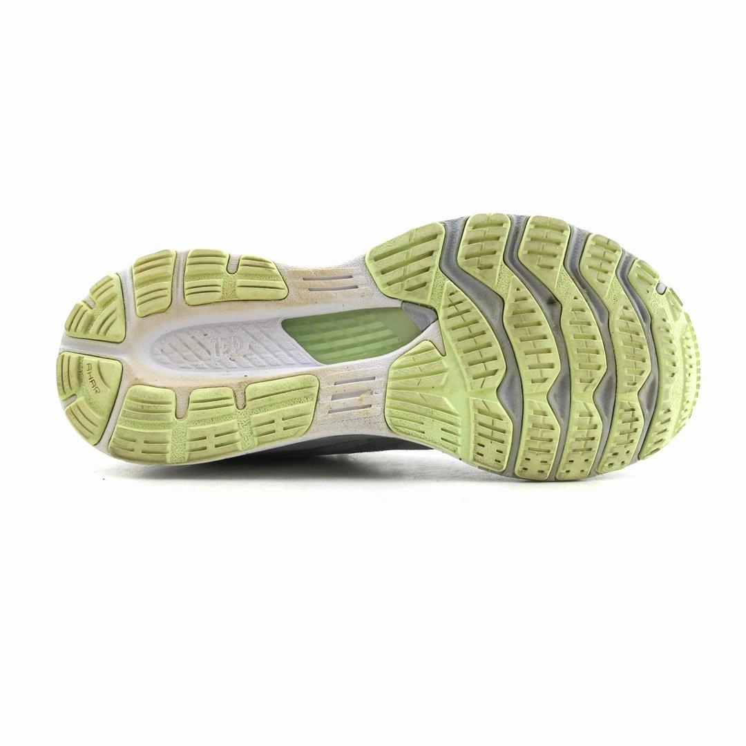 ASICS GEL-KAYANO 28 sporty Asics footwear images