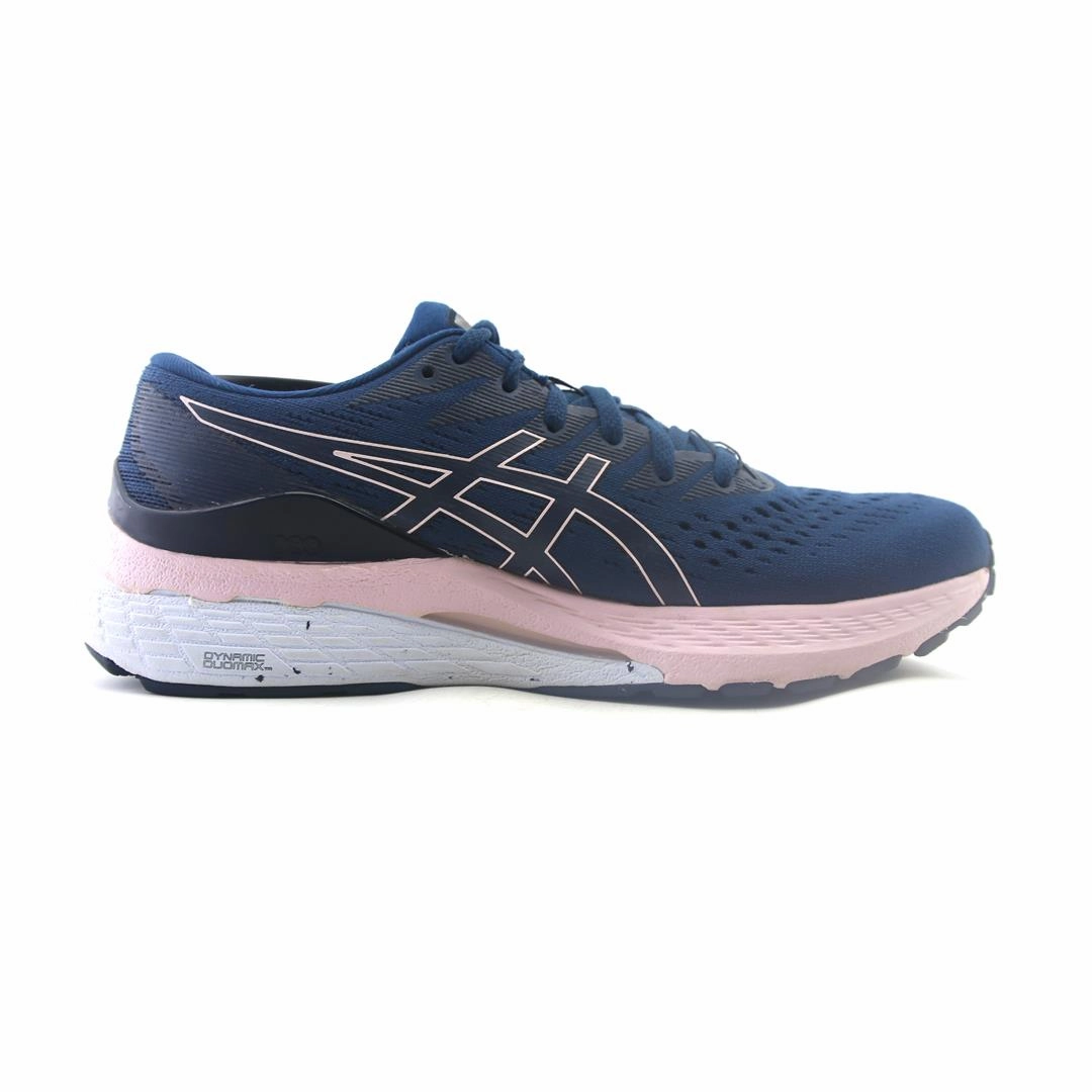 ASICS GEL-KAYANO 28 sporty Asics footwear images