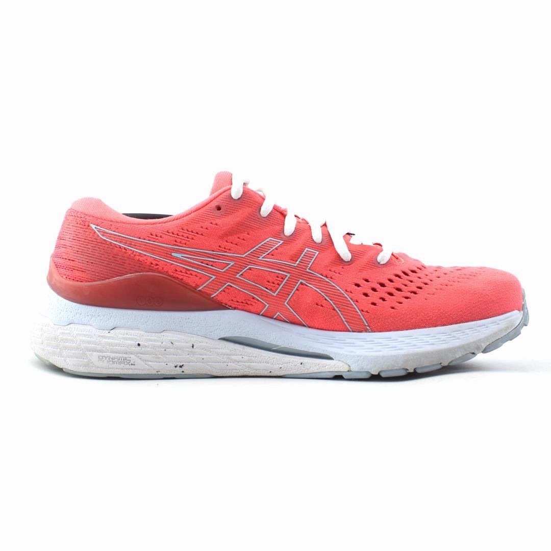 ASICS GEL-KAYANO 28 sporty Asics footwear images