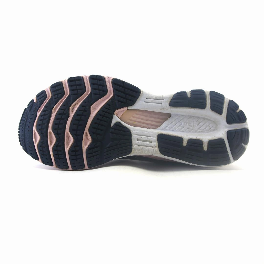 ASICS GEL-KAYANO 28 sporty Asics footwear images