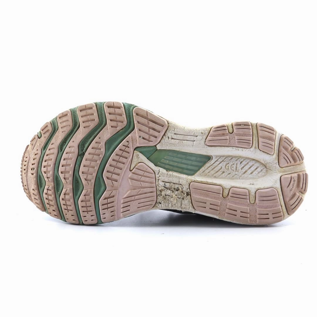 ASICS GEL KAYANO 28 sporty Asics footwear images