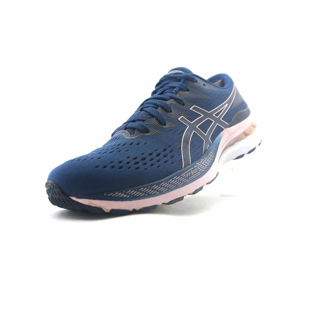 ASICS GEL-KAYANO 28 sporty Asics footwear images