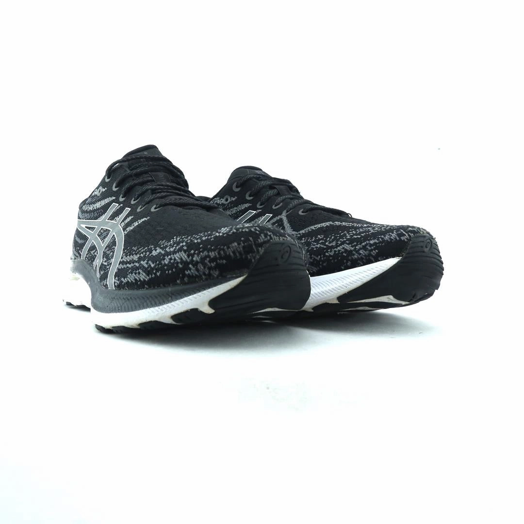 ASICS GEL KAYANO 29 lightweight athletic shoe visuals