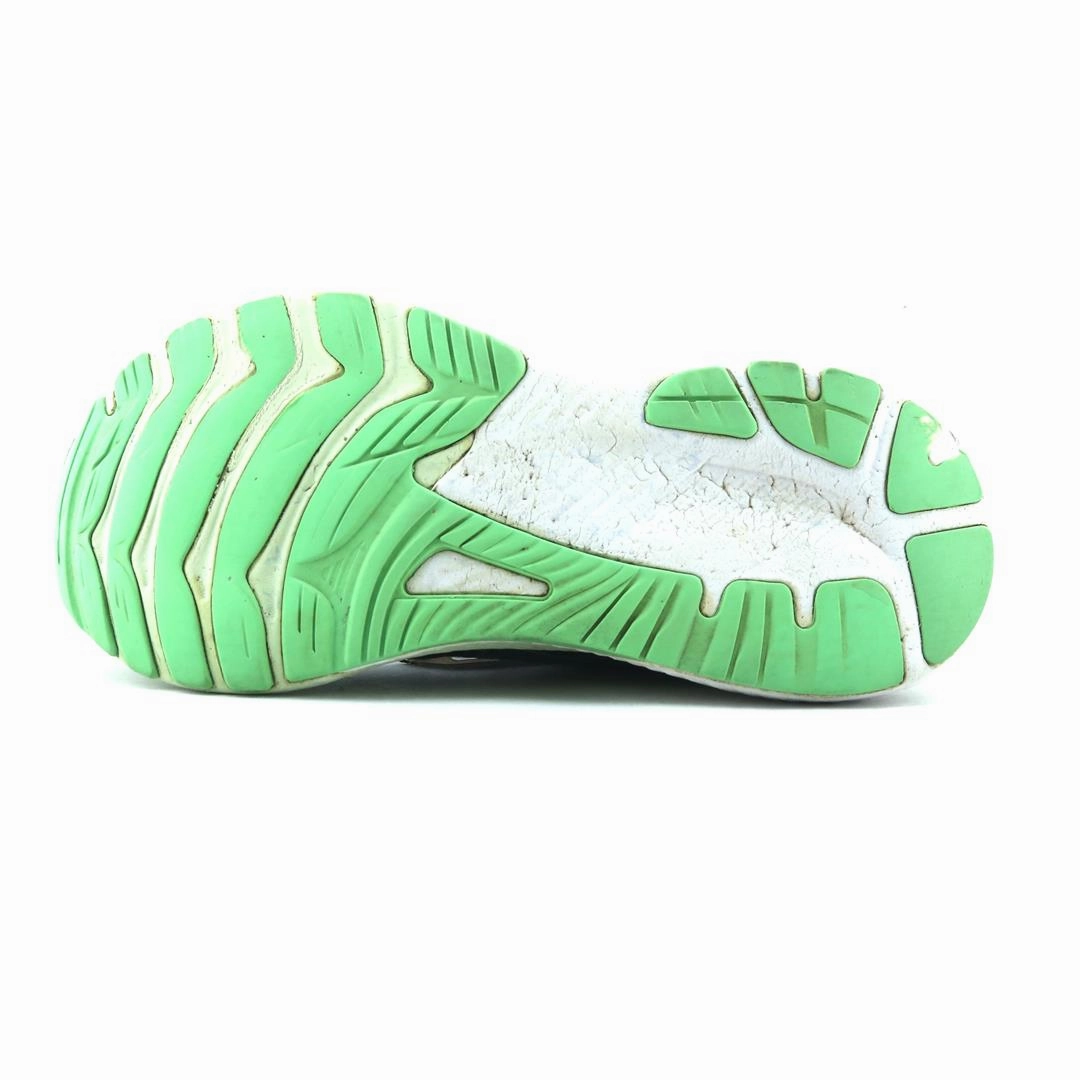 ASICS GEL KAYANO 29 lightweight athletic shoe visuals