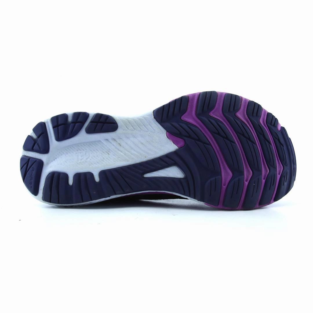 ASICS GEL KAYANO 29 lightweight athletic shoe visuals