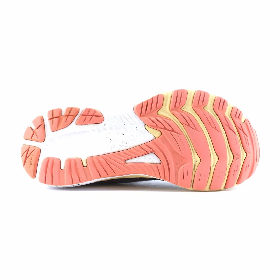 ASICS GEL KAYANO 29 performance running shoe photos