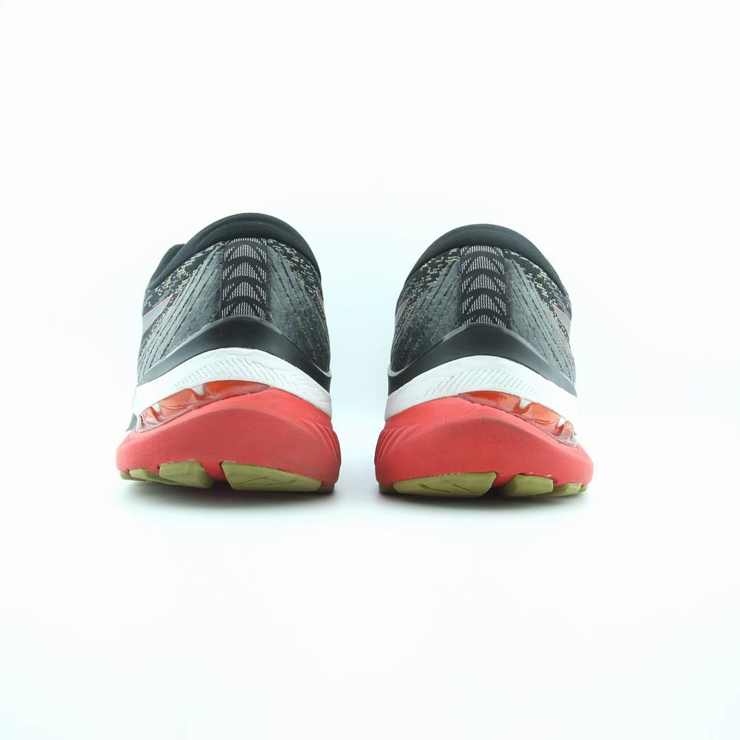 ASICS GEL KAYANO 29 trainer shoe design snapshots